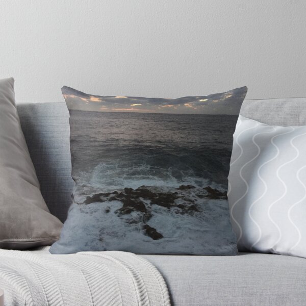 Item preview, La Habana Seawall al atardecer designed and sold by Brooklynite.