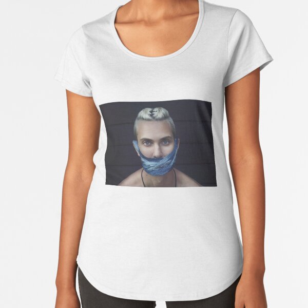 Premium Scoop T-Shirt