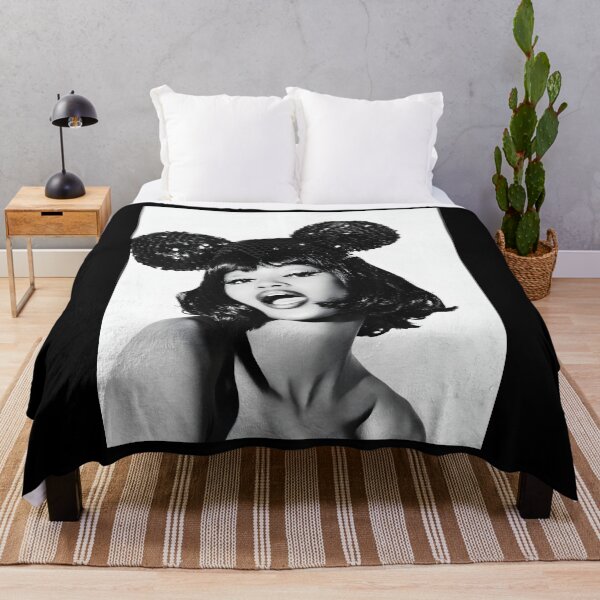Item preview, Naomi Campbell Minnie Classic designed and sold by bofanuzozied.