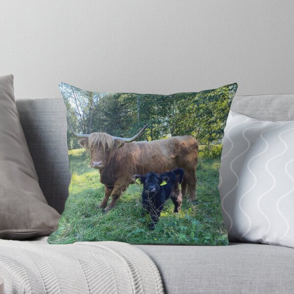 Item preview, Scottish Highland Cattle Cow and Calf 4050 designed and sold by SaarelaHighland.
