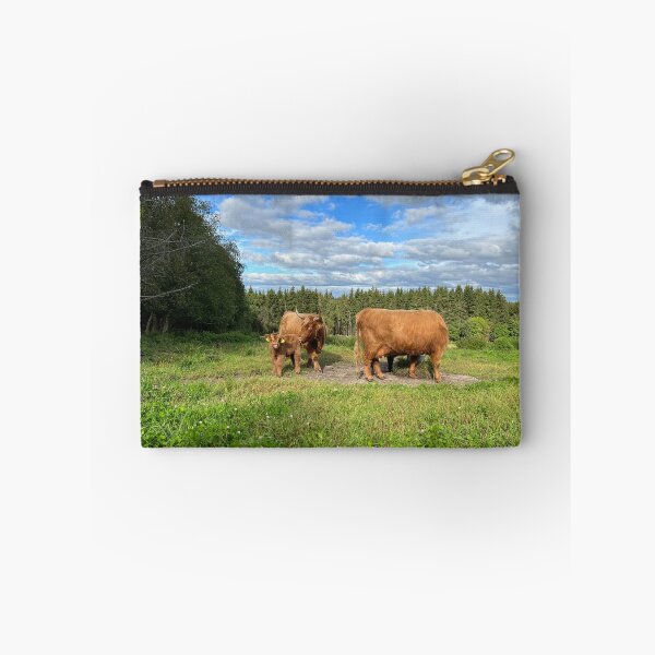 Item preview, Scottish Highland Cattle Cow and Calf 4055 designed and sold by SaarelaHighland.