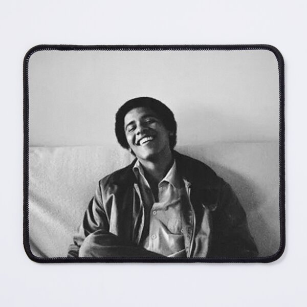 Item preview, Young Obama Smile designed and sold by kpop lovers.