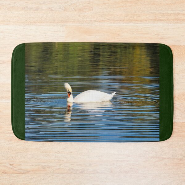 Aperçu de l'œuvre Cygne muet sur la rivière à Chard Somerset créée et vendue par Dorset Girl.