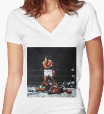 Muhammad Ali Knocks Out Sonny Liston Women's Fitted V-Neck T-Shirt