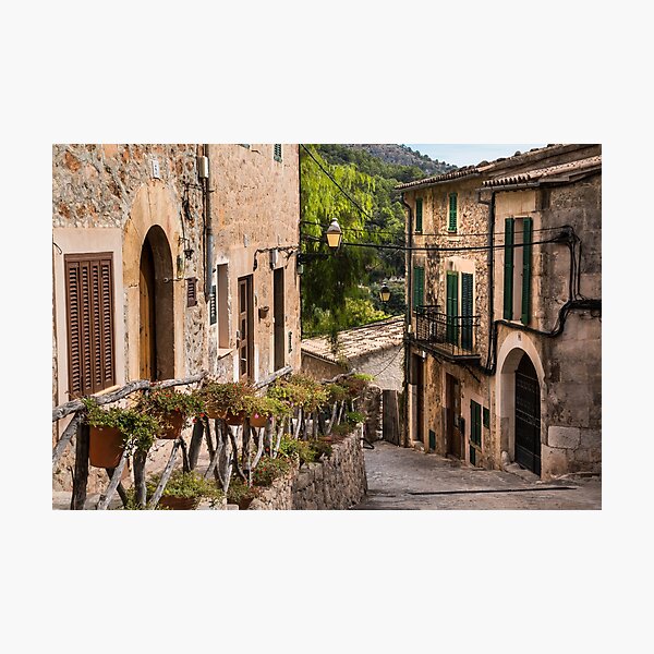 Aperçu de l'œuvre Valldemossa, Majorque créée et vendue par Tina  Townhill.