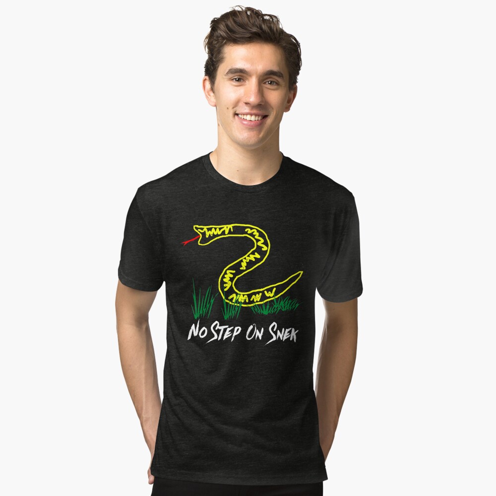 No Step on Snek T-Shirt T-Shirt