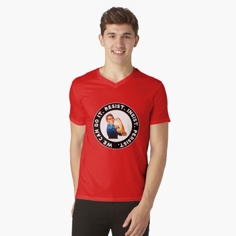 Vista previa del artículo con la obra «Camiseta de cuello en V», diseñado y vendido por CafePretzel.