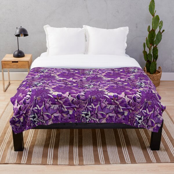 Item preview, purple flower patterns designed and sold by ArteEterno.