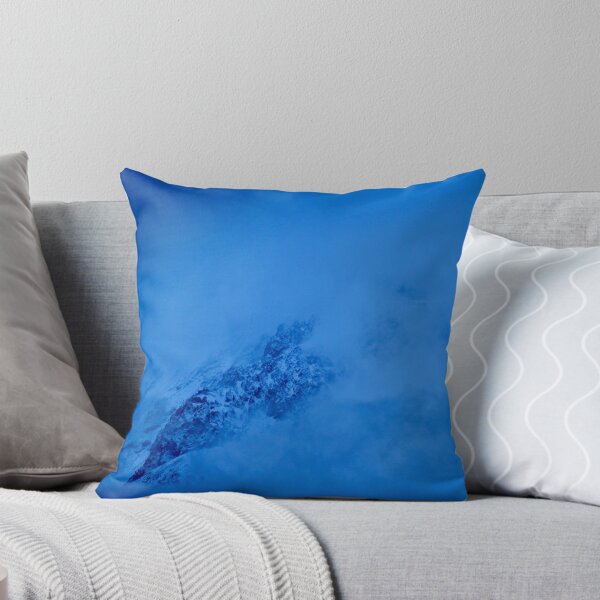 Mkinvari mountain Throw Pillow