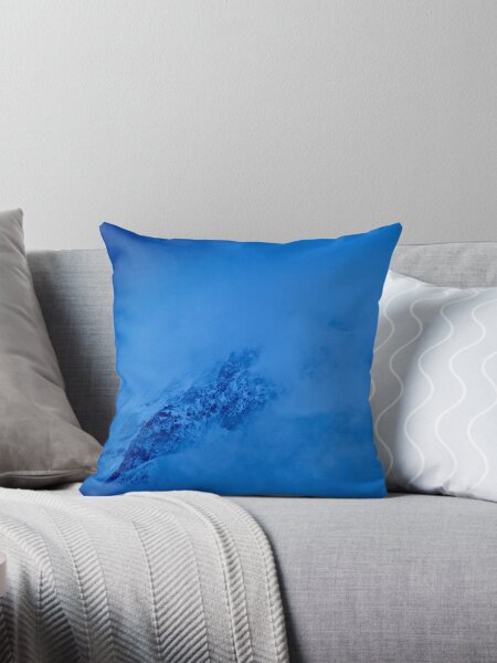 Mkinvari mountain Throw Pillow