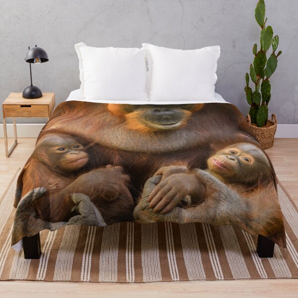 Item preview, Madre orangután con dos bebés designed and sold by rawshutterbug.