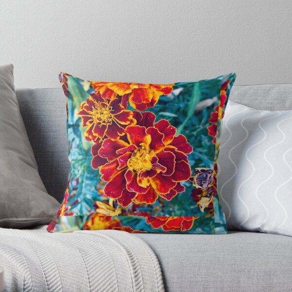 October 2022 flowers colors Throw Pillow