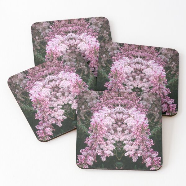 Aperçu de l'œuvre Arbre de tamaris fleurs de beauté rose foncé créée et vendue par RoseAromas.