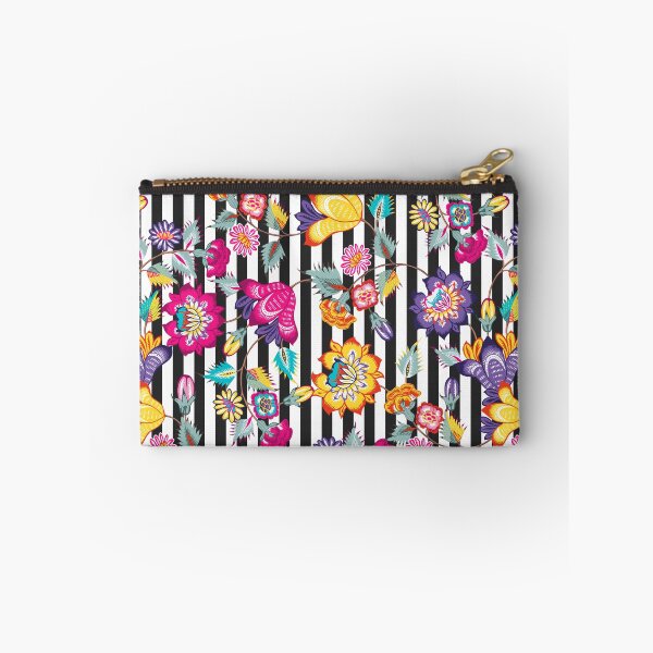 Artikelvorschau, Luxurious Flowers Pattern 18 entworfen und verkauft von stylebytara.