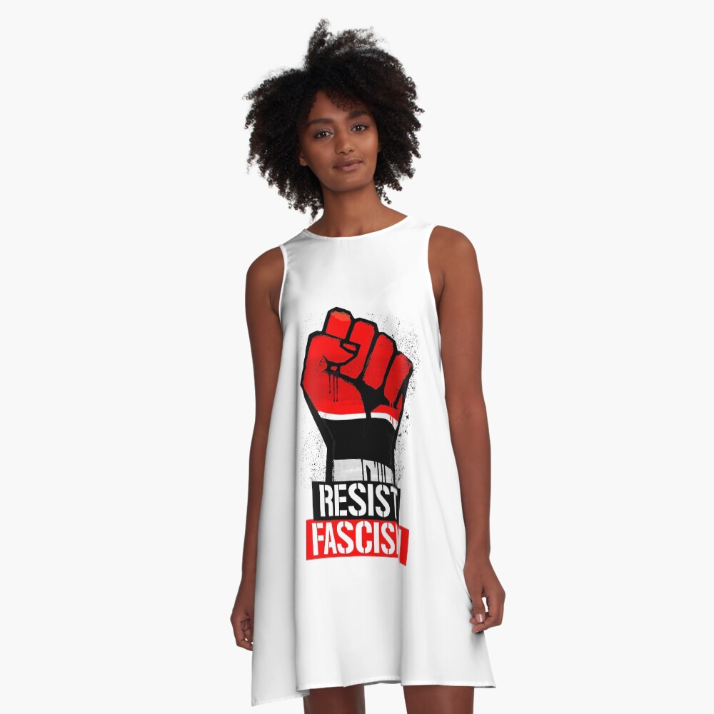 Vista previa del artículo con la obra «Vestido acampanado», diseñado y vendido por trumporium.