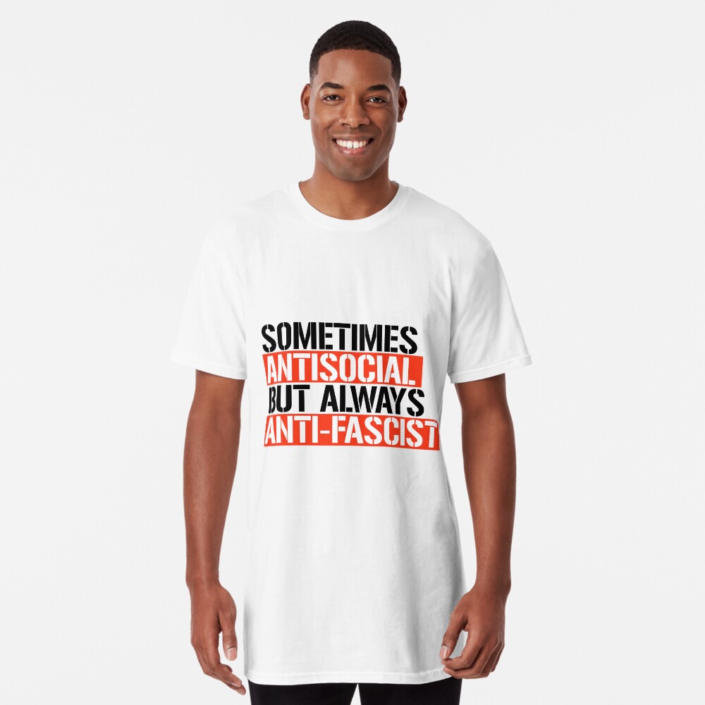 Vista previa del artículo con la obra «Camiseta larga», diseñado y vendido por trumporium.