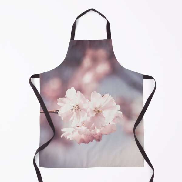 Aperçu de l'œuvre Japanese Cherry Blossom | Nature Fleure | motif floral élégant et chic créée et vendue par Ani Floral.