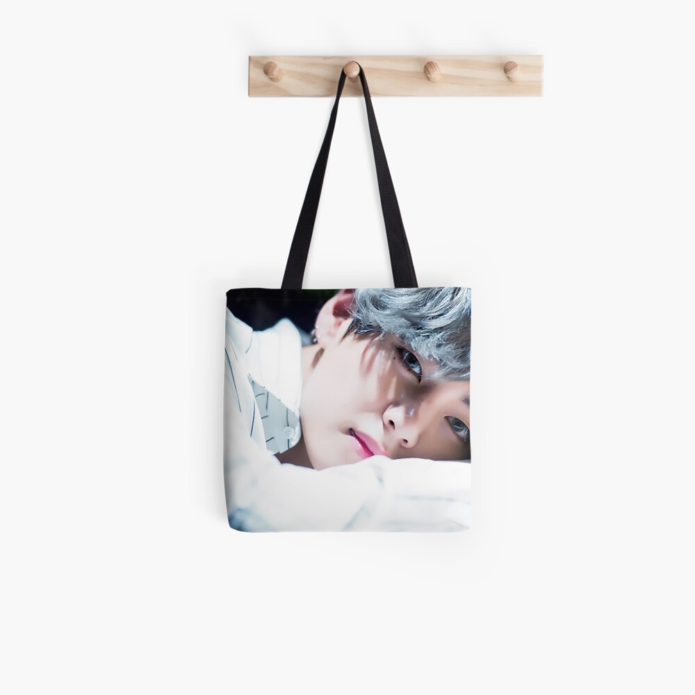 kim taehyung bag