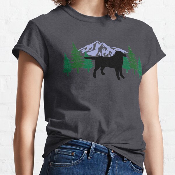 Vista previa del artículo con la obra «Black Labrador Silhouette Evergreen», diseñado y vendido por HappyLabradors.