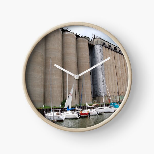 Buffalo Grain for Sail Clock