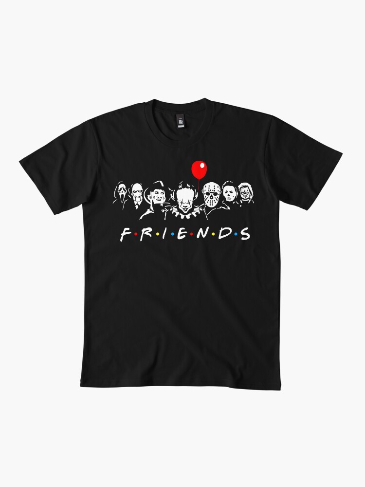 Aperçu 2 sur 4. T-shirt premium avec l'œuvre Halloween Friends Personnages de films d'horreur classiques 2022 créée et vendue par Renocrazed.