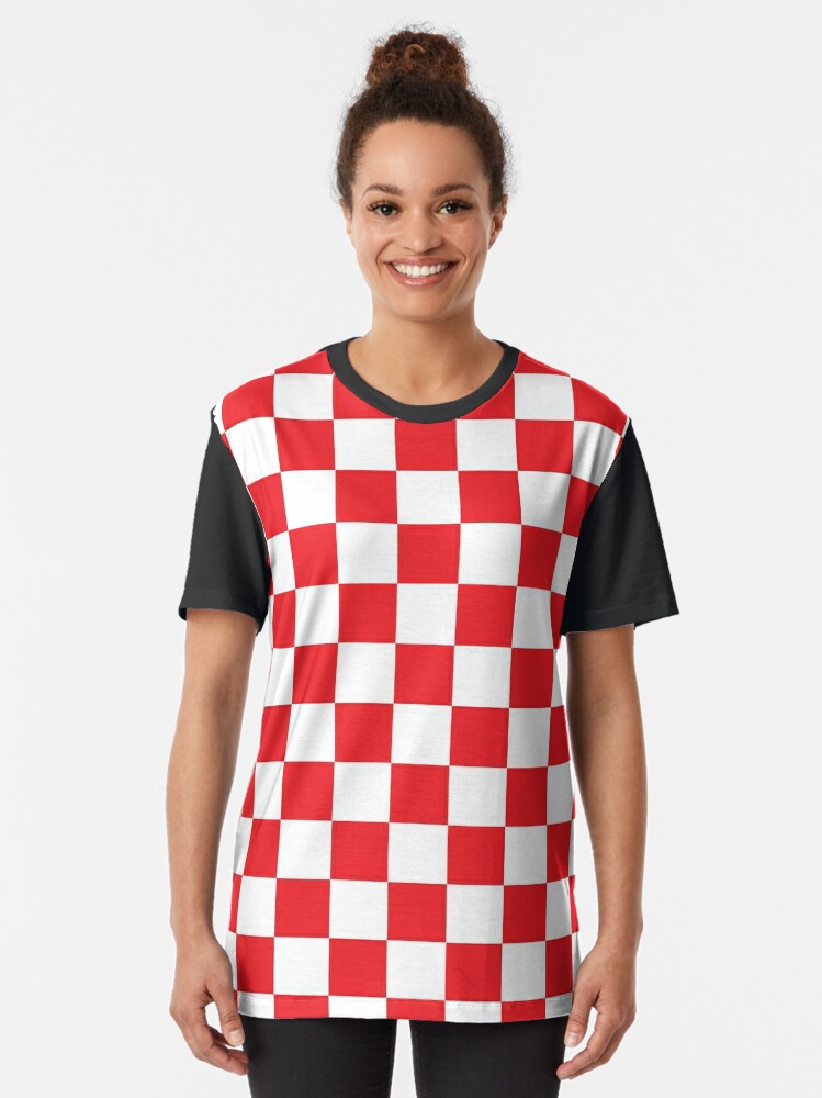 chequered t shirt