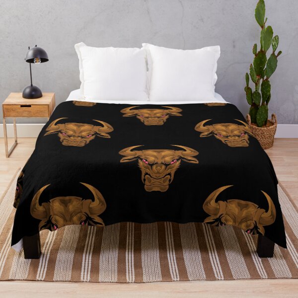 Item preview, Diseño de toro aterrador enojado designed and sold by zoripet Store.