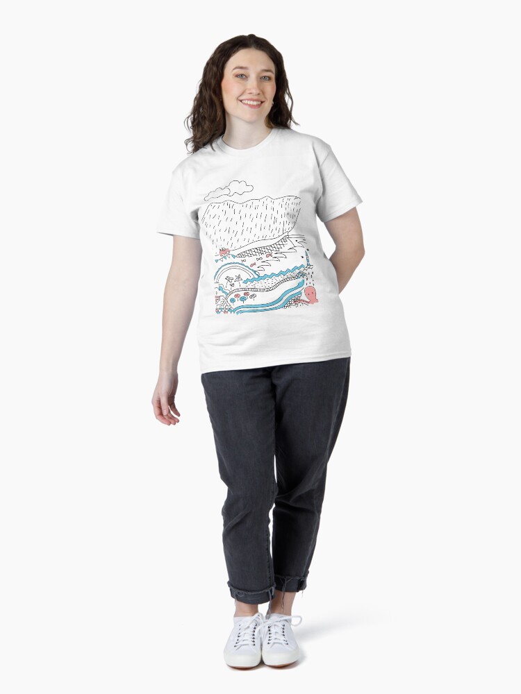 Imagen 4 de 7, Camiseta clásica con la obra Dénia Ilustrada, diseñada y vendida por AnaidZahori.