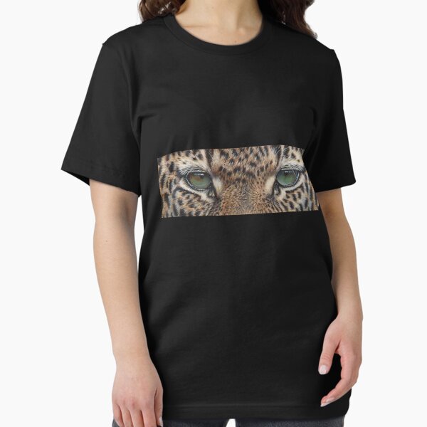 Leopard Eyes Essential T-Shirt