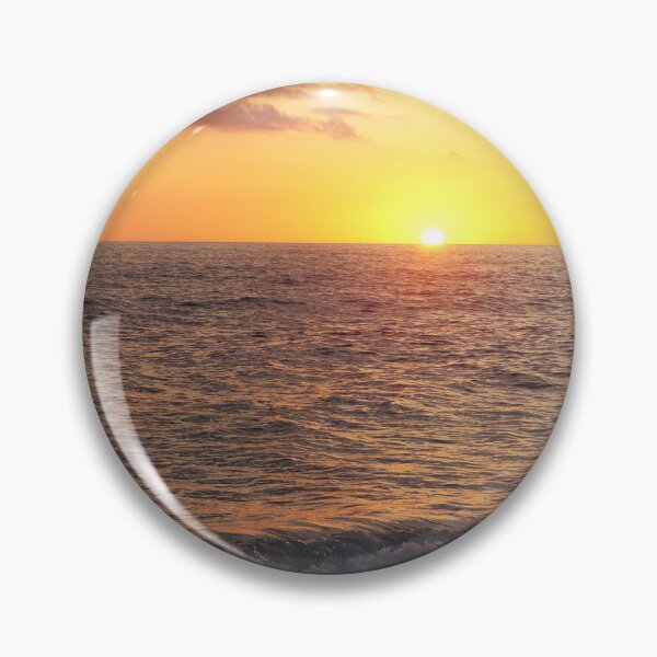 Aperçu de l'œuvre Mer Ionienne au coucher du soleil créée et vendue par distracted.