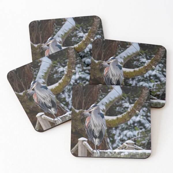 Artikelvorschau, Great Blue Heron im Schnee entworfen und verkauft von ShleeSnaps.