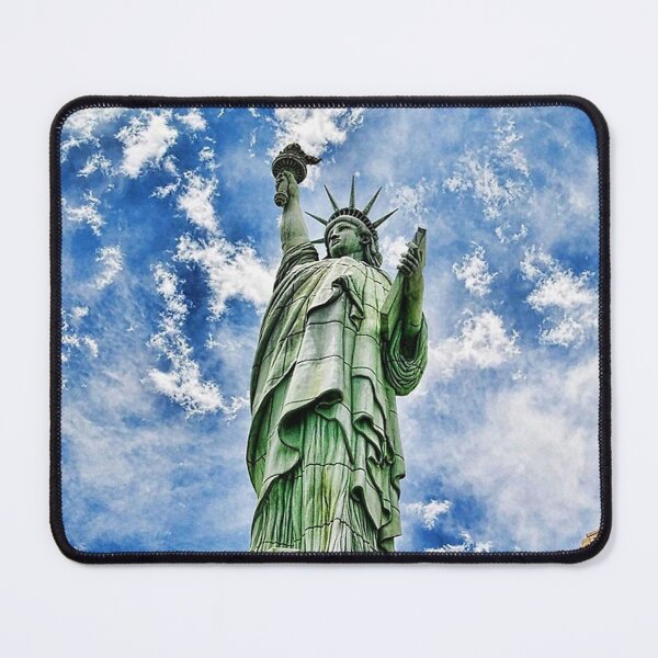Artikelvorschau, Statue of Liberty entworfen und verkauft von Pauline J Drost.
