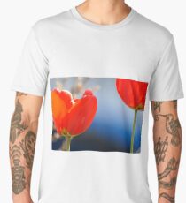 Red tulips in spring Men's Premium T-Shirt