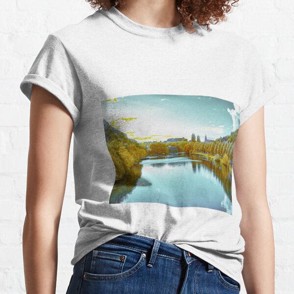 Approaching Tübingen 2 Classic T-Shirt