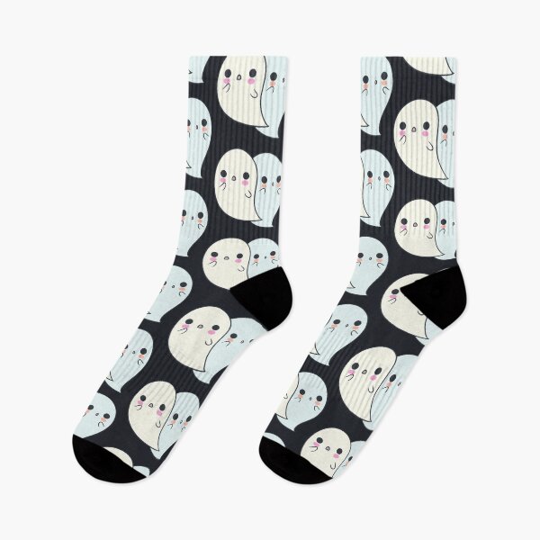 Artikelvorschau, Süßes und kawaii erschrockenes Geisterpaar entworfen und verkauft von FreyaDraws.