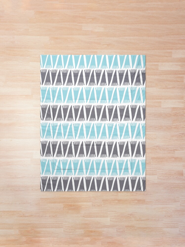 Alternate view of Teepee Island Paradise Comforter