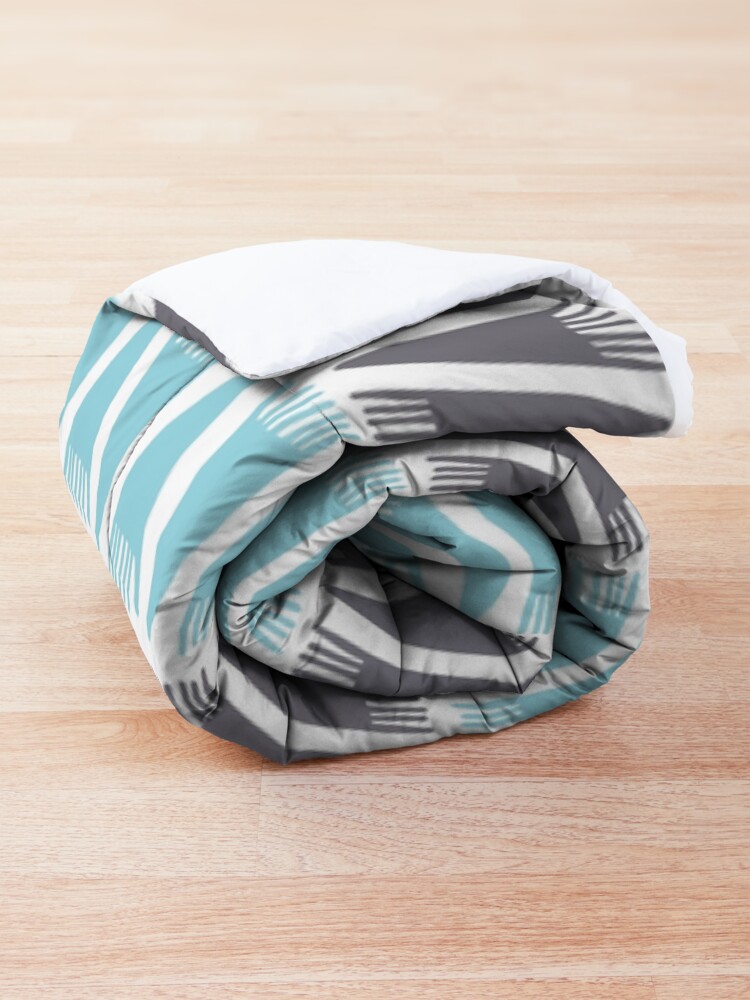 Alternate view of Teepee Island Paradise Comforter