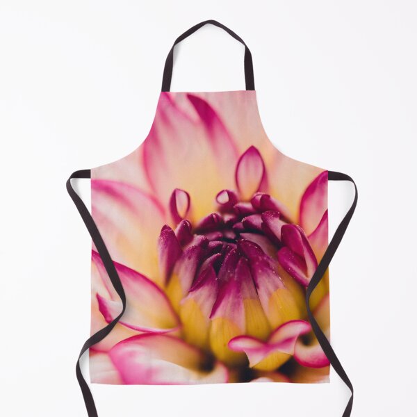 Artikelvorschau, Dahlia Pink Floral entworfen und verkauft von Sandra Le Roux.