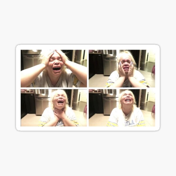 Artikel-Vorschau von Trisha Paytas Kernschmelze, designt und verkauft von digital bell jar.