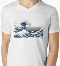 Great Wave, Hokusai 葛飾北斎の神奈川沖浪 Men's V-Neck T-Shirt