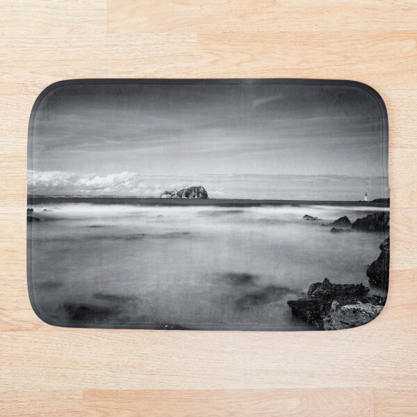 Item preview, Isla en el horizonte designed and sold by David Lichtneker.