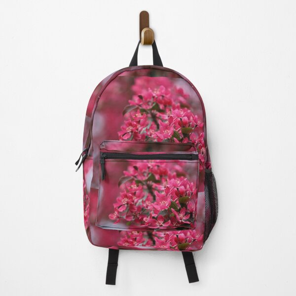 Artikelvorschau, ein Zweig roter Blumen auf einem verschwommenen Hintergrund entworfen und verkauft von ART-SUNRISE.