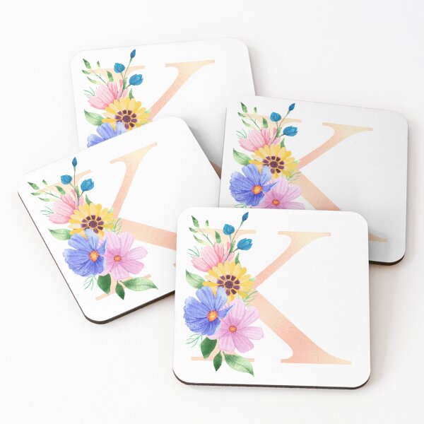 Aperçu de l'œuvre Lettre initiale florale aquarelle épanouie en or rose K créée et vendue par redbubbleart18.