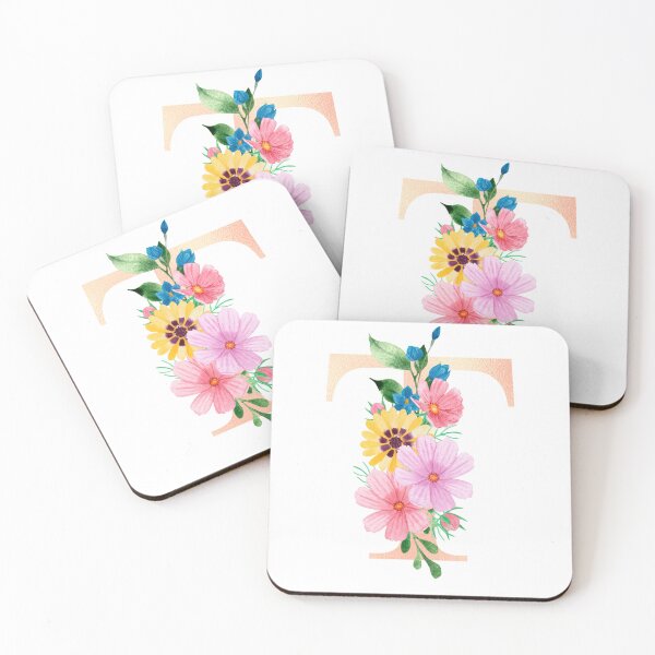 Aperçu de l'œuvre Lettre initiale florale aquarelle épanouie en or rose T créée et vendue par redbubbleart18.