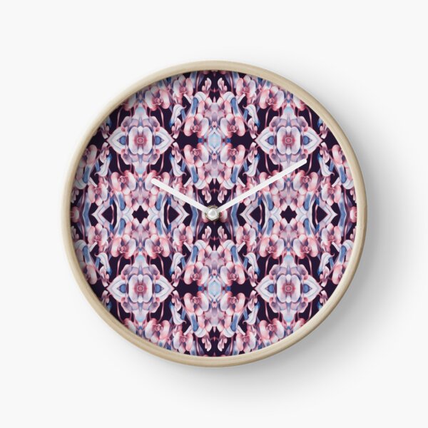 Dusty Maze Clock