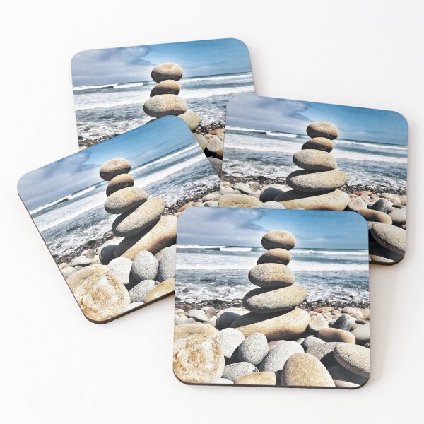 Artikelvorschau, Zen Pebble Tower – Cairn Balancing Beach Pebbles am Strand 1 von 4 entworfen und verkauft von Beachy.