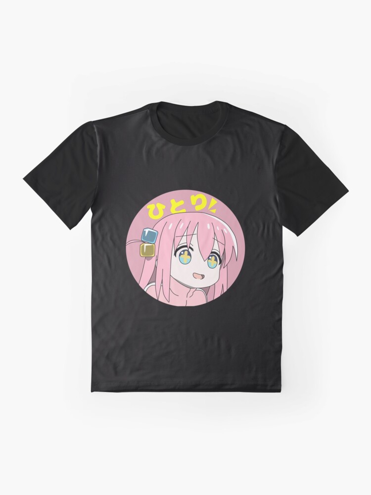 Aperçu 4 sur 5. T-shirt graphique avec l'œuvre Mignon Hitori gotou avec texte japonais créée et vendue par Semzig.