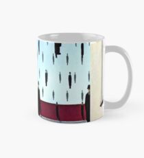 Golconda von René Magritte Tasse (Standard)