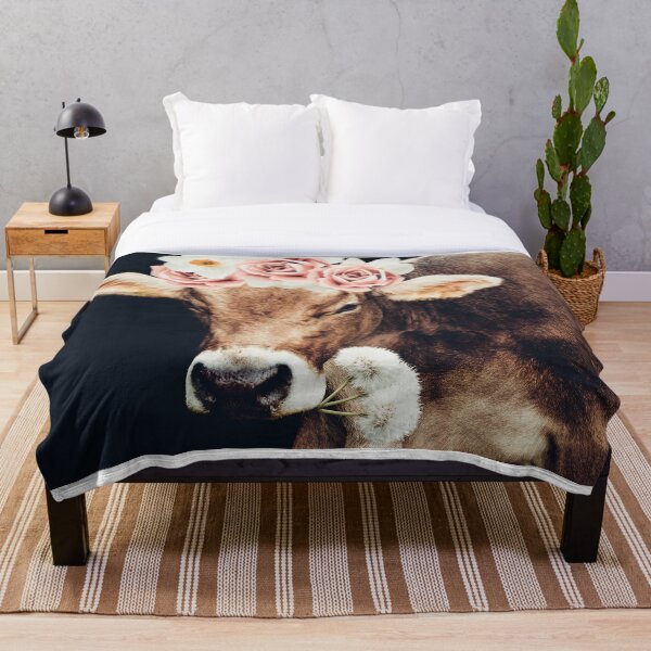 Glamour cow Throw Blanket