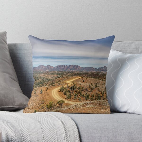 Razor back ridge Flinders Ranges Throw Pillow